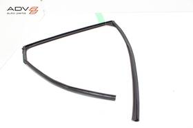 72735tlaa01 Honda 2017 - 2018 Cr-v Rear Right Side Door Window Glass Run Channel Seal Oem