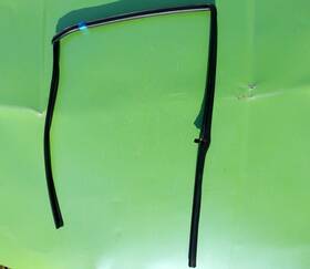 72775-se3-003 Honda Accord 86-88 Rear Left Door Window Glass Channel Run Oem 72775-se3-003 Honda Accord 86-88 Rear Left Door Window Glass Channel Run Oem