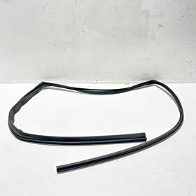 72775-tg7-a02 Honda Pilot Rear Driver Door Glass Run Channel Weatherstrip Seal 2016-2021 Oem