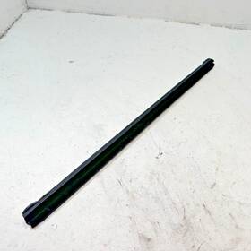 72835-tba-a01 Honda 2016-21 Civic Rear Passenger Door Window Inner Belt Weatherstrip Seal Oem