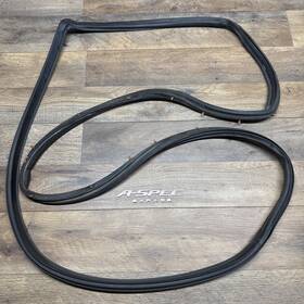 72850-sh4-014 Honda 88-91 Civic 4dr Left Rear Weatherstrip Gasket Rubber Around Door Seal Oem