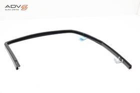 15098010 Hummer 2006-2010 H3 H3t Front Right Door Glass Run Channel Weatherstrip Seal Oem