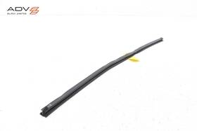 82231j3000 Hyundai Veloster N Front Left Door Window Belt Weatherstrip Seal Oem 2019 - 2022