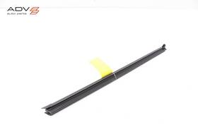 82231s1000 Hyundai Santa Fe Front Left Door Window Inner Belt Weatherstrip Seal Oem 2019-23