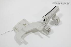 82482-s1000 Hyundai 2019-2023 Santa Fe Front Right Side Door Window Glass Channel Guide Oem