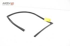 82530j3000 Hyundai 19-22 Veloster N Front Left Side Door Window Glass Run Channel Seal Oem