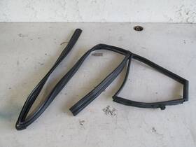 83531f2000 Hyundai Oem New 2017-20 Elantra Rr Left Door Window Glass Run Channel