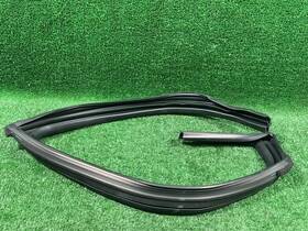 83540m7000 Hyundai 83540 M7000 2019-2024 Kia Forte Rear Right Window Run Channel Oem 83540m7000 Hyundai 83540 M7000 2019-2024 Kia Forte Rear Right Window Run Channel Oem