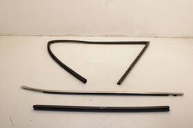 80331-1ba0c Infiniti 2014-2017 Qx50 Front Left Door Run Channel With Belt Molding Weatherstrip
