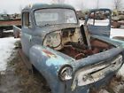 125.ih1556 International Drivers Side Front Manual Window Regulator Internat