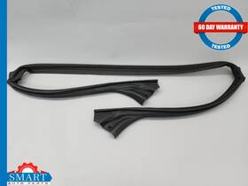 2l040510 Jaguar Xk X150 Convertible Windshield Weather Strip Seal Rubber 49k 07-15 Oem