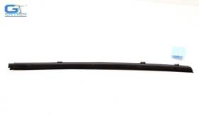 Gx7321434ab Jaguar Xe Front Right Side Door Window Inner Weatherstrip Seal Oem 2017 - 2020