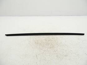 T2r11258 Jaguar 2014-2020 F-type Right Door Window Seal Weather Strip Trim Oem