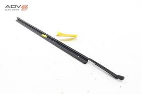 82230r5500 Kia 2024 - 2025 Sorento Front Left Door Window Inner Belt Weatherstrip Seal Oem
