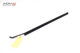 Kia 82231r0001 2025 - 2026 Carnival Front Left Side Door Window Belt Weatherstrip Seal Oem
