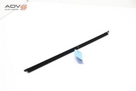 Kia 82240l2000 2025 K5 Front Right Door Window Inner Belt Weatherstrip Seal Oem