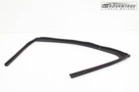 Kia 82530-gg000 2025 K4 Cl4 Front Left Driver Door Window Run Channel Guide Seal Rubber Oem