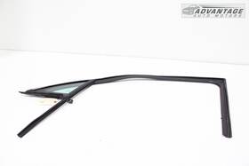82531-l3000 Kia 2021-2024 K5 Front Left Driver Side Door Window Glass Run Channel Seal Oem