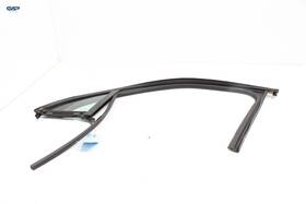 82531r5000 Kia Sorento Front Left Door Window Run Channel Seal With Corner Glass Oem 2021-24