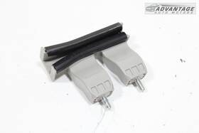 82550-c5000 Kia 2016-2020 Sorento Front Left Side Door Window Glass Lower Guide Channel Oem