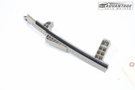 83560-l3000 Kia 2021-2024 K5 Sedan Rear Right Door Window Glass Rearward Guide Channel Oem 83560-l3000 Kia 2021-2024 K5 Sedan Rear Right Door Window Glass Rearward Guide Channel Oem