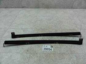 Alr5948 Land Rover Run Channel Range 1995 2002 Driver Passenger Rear Window Guide Bracket Oem