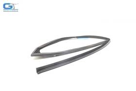 Hy3221596a Land Rover Discovery Front Right Door Run Channel Weatherstrip Seal Oem 17-23