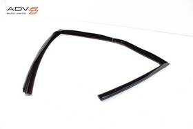 Lr114323 Land Rover Range Evoque Front Left Door Glass Run Channel Seal Oem 2020-23