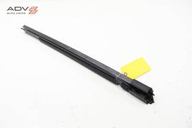 Lexus 6817250040 18-25 Ls500 Ls500h Front Left Door Window Inner Belt Weatherstrip Seal Oem