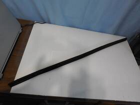 Lexus 75710-33100 Es300 Es330 Rear Left Door Window Inner Weatherstrip Scraper