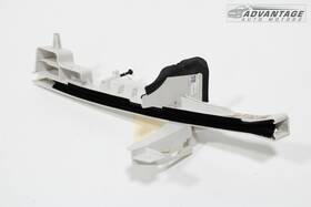 Ej7b-a219a65-ax Lincoln 2015-2019 Mkc Front Left Side Door Lock Bracket Window Run Chanel Oem