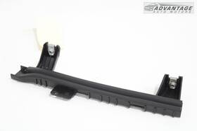 Gd9b-f263a20-ab Lincoln 2017-2020 Continental Front Right Door Window Glass Guide Channel Oem Gd9b-f263a20-ab Lincoln 2017-2020 Continental Front Right Door Window Glass Guide Channel Oem