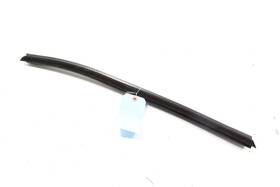 670032875 Maserati Levante Front Right Door Window Inner Weatherstrip Seal Oem 2017 - 2020