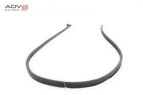 670307714 Maserati Levante Left Side Door Window Weatherstrip Seal Oem 2017 - 2020 670307714 Maserati Levante Left Side Door Window Weatherstrip Seal Oem 2017 - 2020