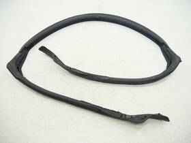 A2ahz03l2 Mazda 2016-2026 Mx-5 Miata Front Windshield Weather Strip Seal Oem