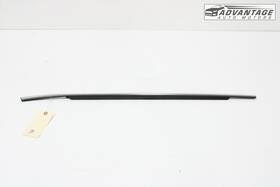 Dgh9-50-670a Mazda 2020-2024 Cx-30 Rear Left Side Door Panel Window Belt Moulding Seal Oem