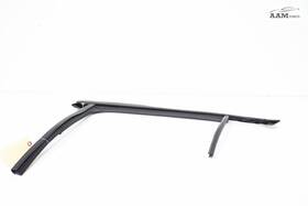 E9hg-t05 Mazda 2019-2023 3 Hatch Rear Left Door Glass Run Channel Weatherstrip Seal Oem