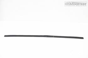 156-887-00-98 Mercedes-benz 2015-2020 Gla250 X156 Front Hood Weatherstrip Seal Rubber Oem 156-887-00-98 Mercedes-benz 2015-2020 Gla250 X156 Front Hood Weatherstrip Seal Rubber Oem