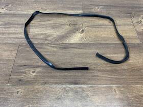 210-670-03-08 Mercedes-benz 1996-2002 E320 Rear Windshield Glass Drip Channel Rubber Seal Left Side