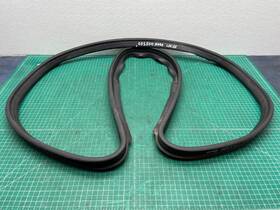 2217500098 Mercedes-benz 07-13 W221 S550 Rear Trunk Weatherstrip Rubber Seal Oem