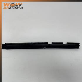 Mercedes-benz 2306730265 03-12 Mercedes-benz R230 Sl550 Sl500 Rear Right Side B Pillar Seal Oem