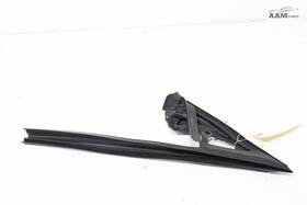 A1177250129 Mercedes-benz 2014-2019 Cla250 C117 Front Left Door Window Corner Guide Seal Oem