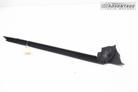 A1177250165 Mercedes-benz 2014-2019 Cla250 C117 Front Left Driver Side Window Inner Belt Seal Oem