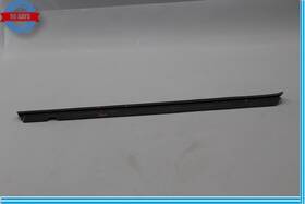 A2047250102 Mercedes-benz 08-14 W204 C350 Front Right Side Door Window Glass Rubber Seal Oem A2047250102 Mercedes-benz 08-14 W204 C350 Front Right Side Door Window Glass Rubber Seal Oem