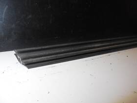 A2047354565 Mercedes-benz C300 W204 Rear Left Door Window Belt Inner Weatherstrip Seal 2047354565
