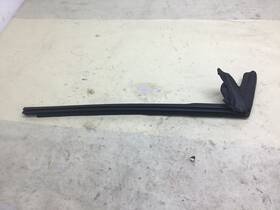 A2056730165 Mercedes-benz C43 W205 Conv Amg Rear Left Quarter Window Weather Strip Seal 17-20 A