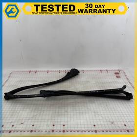 A2077200047 Mercedes-benz 11-17 A207 Convertible Front Windshield Weatherstrip Rubber Seal Oem