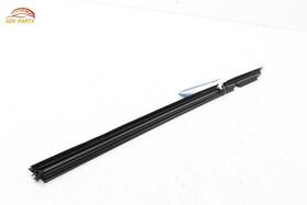 A2137350865 Mercedes-benz E300 E350 W213 Rear Right Window Inner Weatherstrip Seal Oem 2017-23