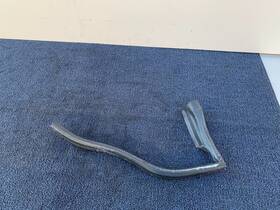 A2186280098 Mercedes-benz W218 Cls63 Cls350 Cls550 Engine Bay Cowl Left Weather Strip Seal Oem