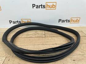 A2576922100 Mercedes-benz 2020 Gt 53 Amg W290 Oem Front Left Door Weatherstrip Body Seal